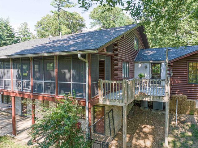 4800 Hoelscher Road, Evansville, IN 47712