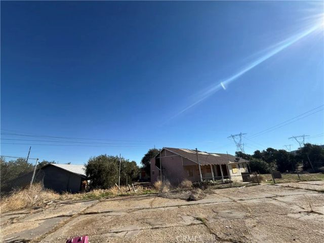 8539 W Avenue L, Lancaster, CA 93536