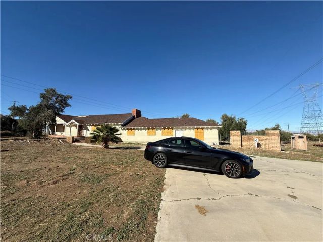 8539 W Avenue L, Lancaster, CA 93536