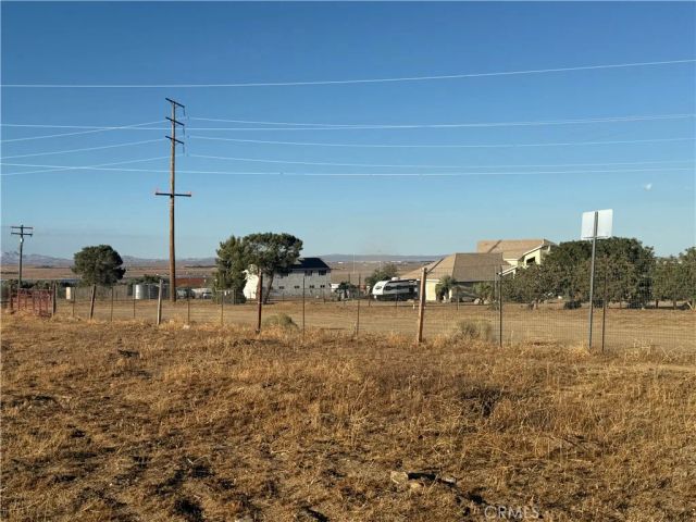 8539 W Avenue L, Lancaster, CA 93536