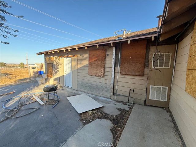 8539 W Avenue L, Lancaster, CA 93536