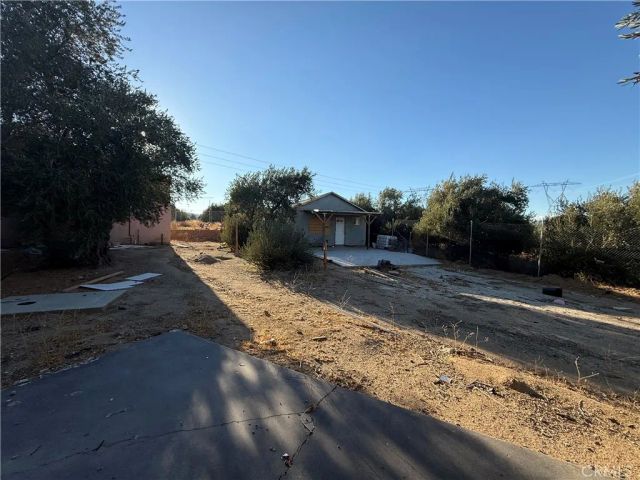8539 W Avenue L, Lancaster, CA 93536