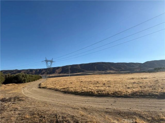 8539 W Avenue L, Lancaster, CA 93536