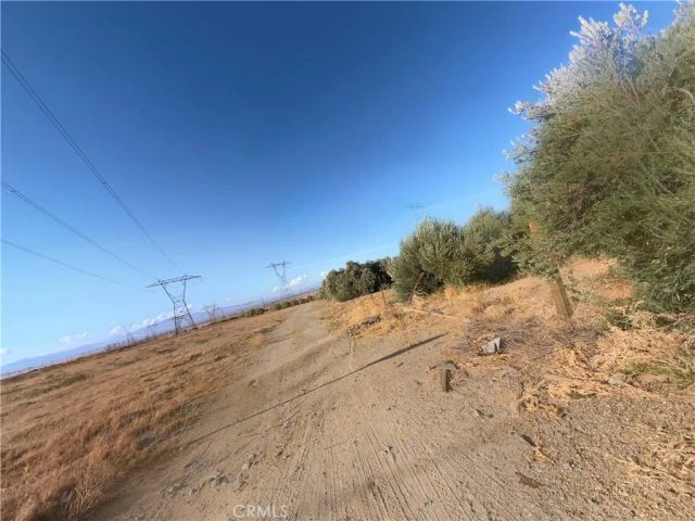 8539 W Avenue L, Lancaster, CA 93536