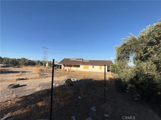 8539 W Avenue L, Lancaster, CA 93536