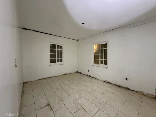 8539 W Avenue L, Lancaster, CA 93536