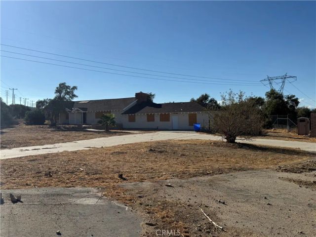 8539 W Avenue L, Lancaster, CA 93536