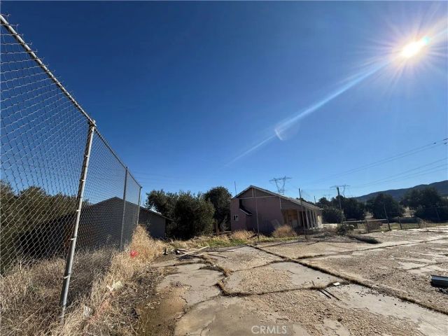 8539 W Avenue L, Lancaster, CA 93536