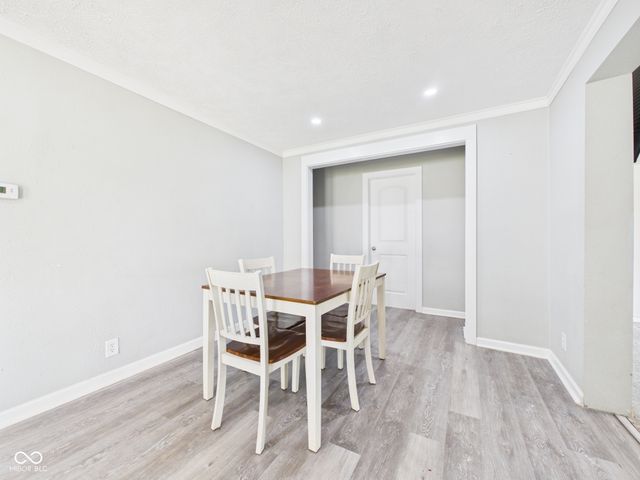 1124 E 10th Street, Anderson, IN 46012