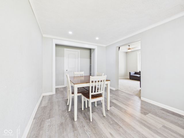 1124 E 10th Street, Anderson, IN 46012