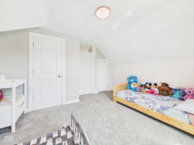 1124 E 10th Street, Anderson, IN 46012