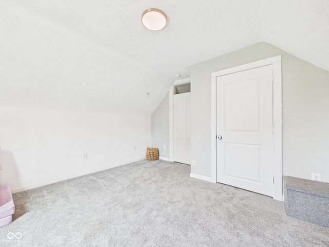 1124 E 10th Street, Anderson, IN 46012