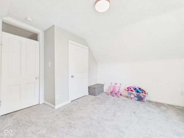 1124 E 10th Street, Anderson, IN 46012