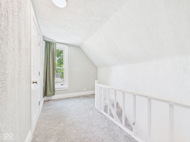 1124 E 10th Street, Anderson, IN 46012