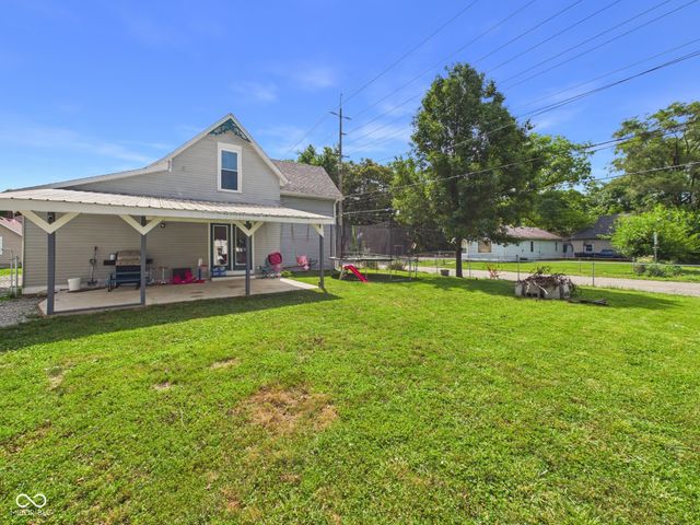 1124 E 10th Street, Anderson, IN 46012