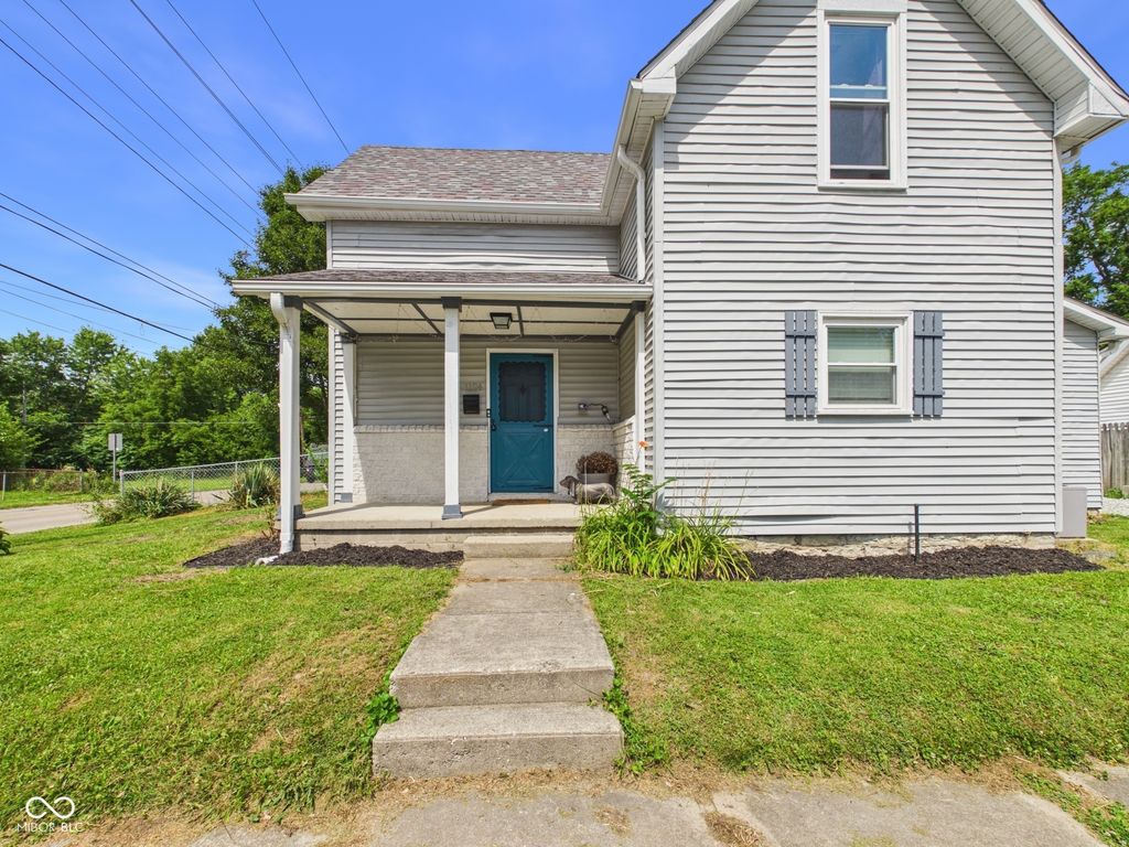 1124 E 10th Street, Anderson, IN 46012