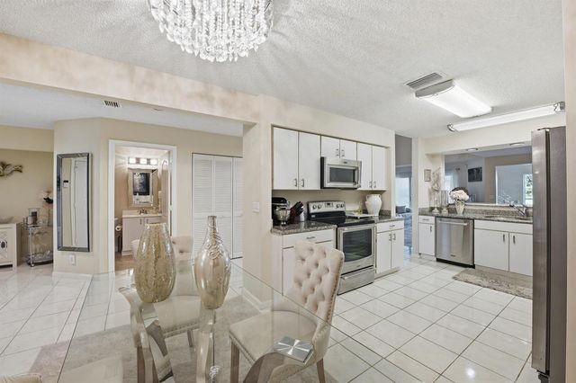 9172 Boca Gardens Parkway B, Boca Raton, FL 33496