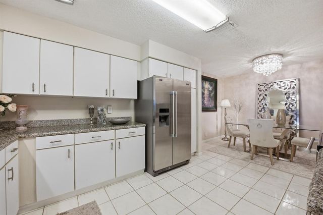 9172 Boca Gardens Parkway B, Boca Raton, FL 33496