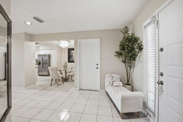 9172 Boca Gardens Parkway B, Boca Raton, FL 33496