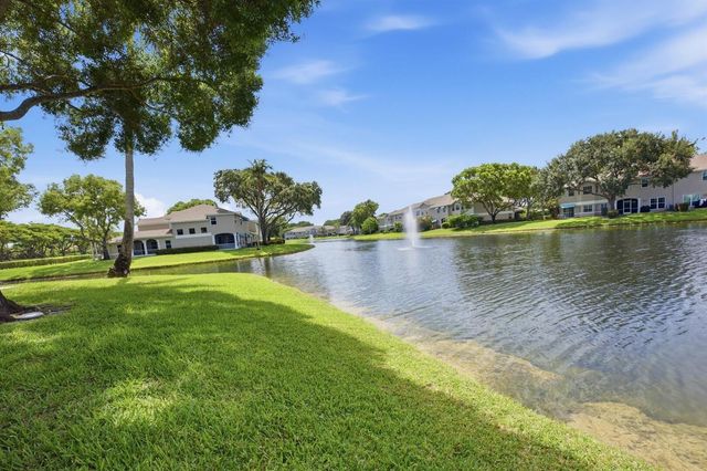 9172 Boca Gardens Parkway B, Boca Raton, FL 33496