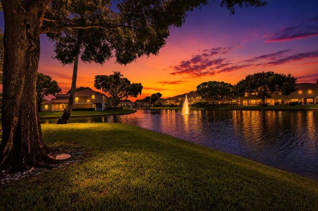 9172 Boca Gardens Parkway B, Boca Raton, FL 33496