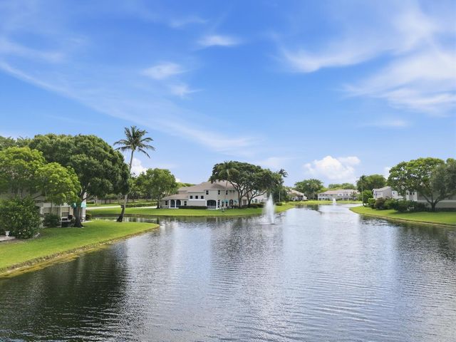 9172 Boca Gardens Parkway B, Boca Raton, FL 33496