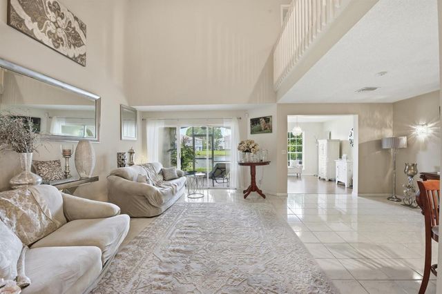 9172 Boca Gardens Parkway B, Boca Raton, FL 33496