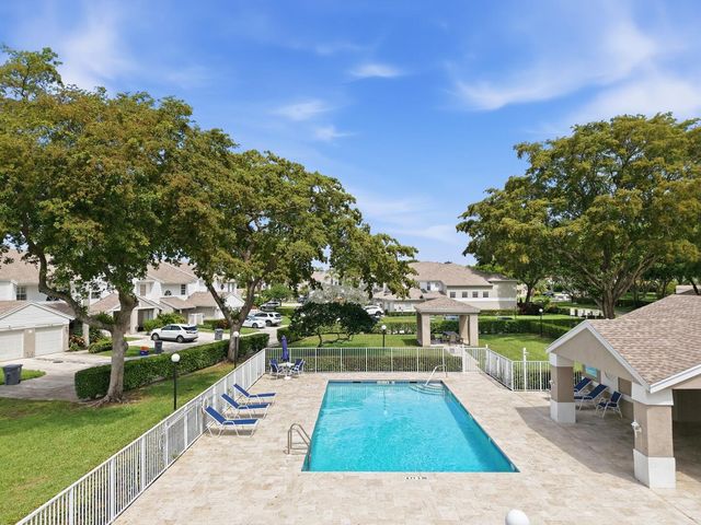 9172 Boca Gardens Parkway B, Boca Raton, FL 33496