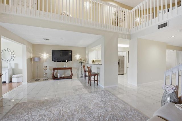 9172 Boca Gardens Parkway B, Boca Raton, FL 33496
