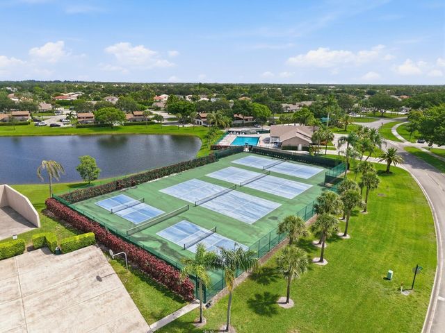 9172 Boca Gardens Parkway B, Boca Raton, FL 33496