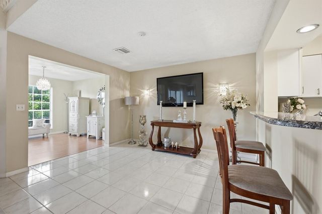9172 Boca Gardens Parkway B, Boca Raton, FL 33496