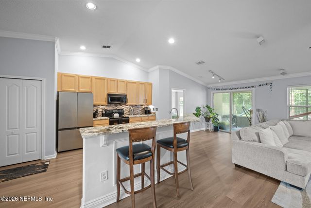 8575 CROOKED TREE Drive, Jacksonville, FL 32256