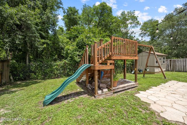 8575 CROOKED TREE Drive, Jacksonville, FL 32256