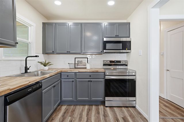 1227 La Vega Street, Waco, TX 76705