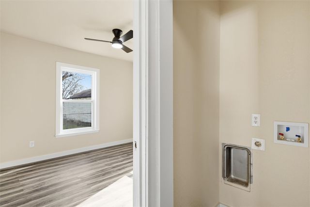 1227 La Vega Street, Waco, TX 76705