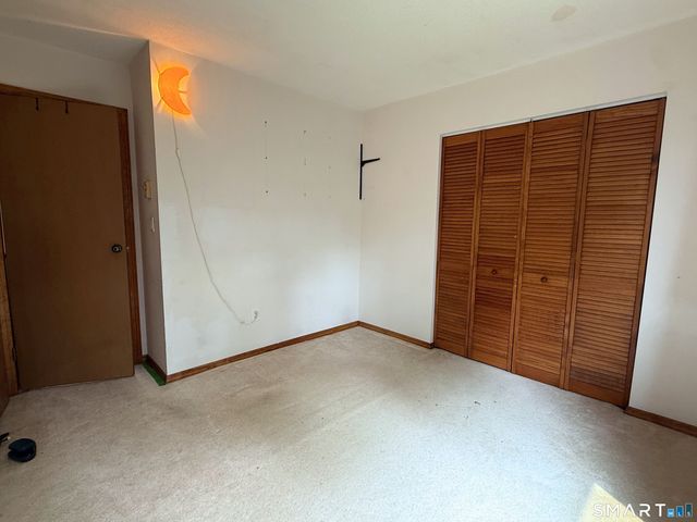 8 Pineview Drive A, Branford, CT 06405