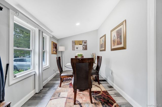 110 N Park Avenue, Bay Shore, NY 11706