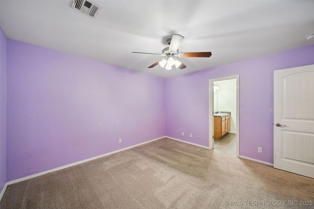 142 W Fairlane Court, Sapulpa, OK 74066