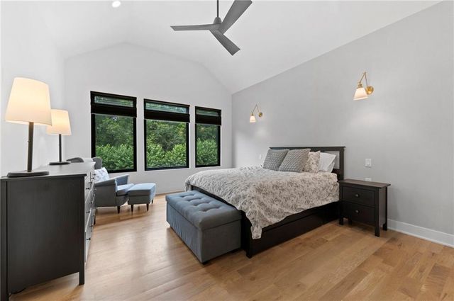 12560 NW Bittersweet Drive, Platte City, MO 64079