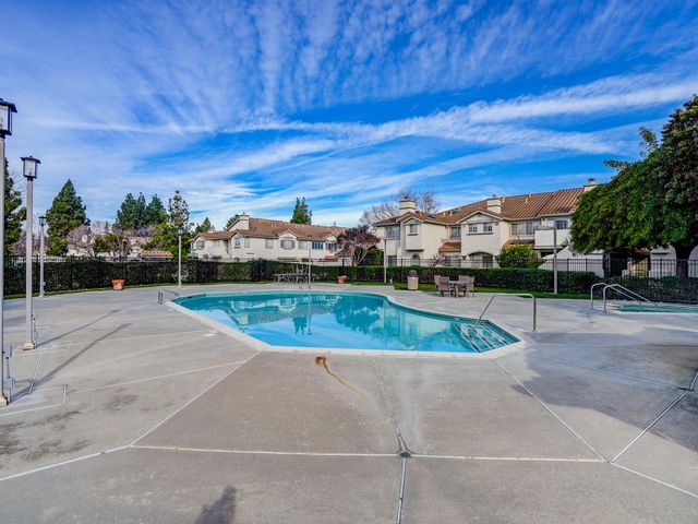 1239 Trumpeter Place, San Jose, CA 95131