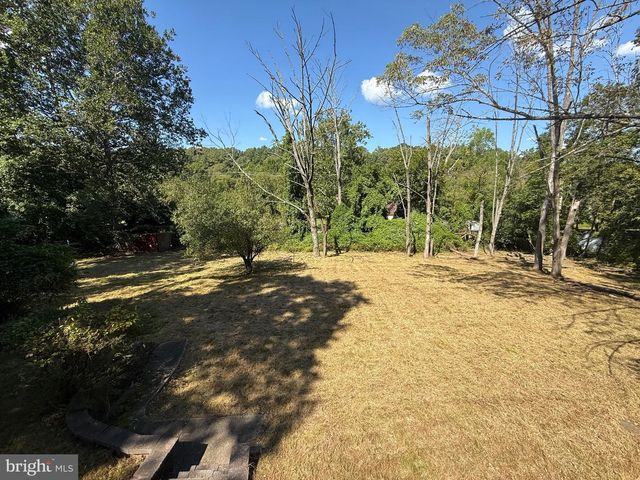 10 YORKRIDGE TRL, Hockessin, DE 19707