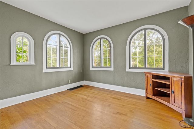 117 Claire Road, Syracuse, NY 13214