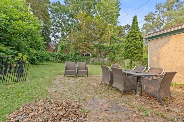 117 Claire Road, Syracuse, NY 13214