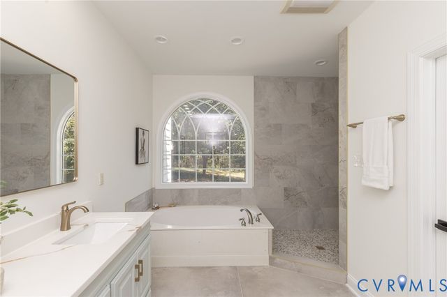 104 Petersburg Rd, Powhatan, VA 23139