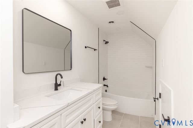 104 Petersburg Rd, Powhatan, VA 23139