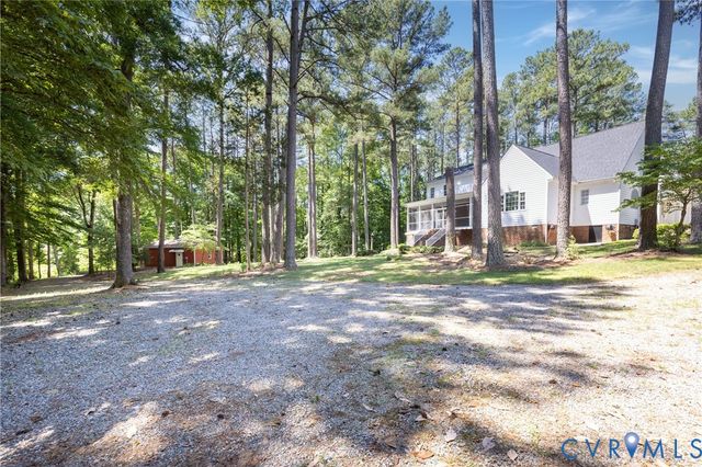 104 Petersburg Rd, Powhatan, VA 23139