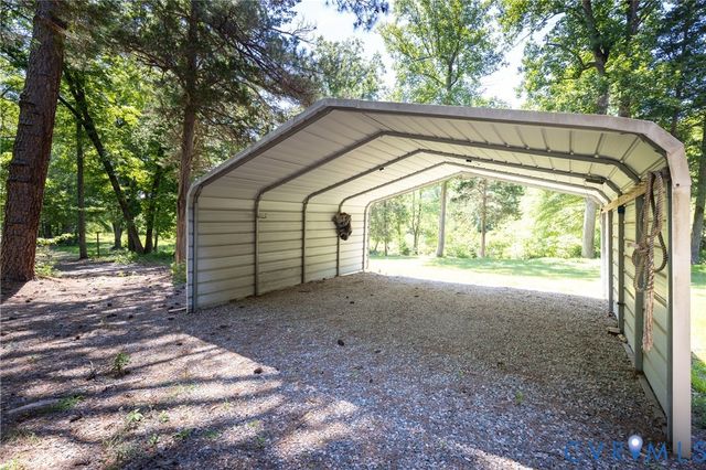 104 Petersburg Rd, Powhatan, VA 23139