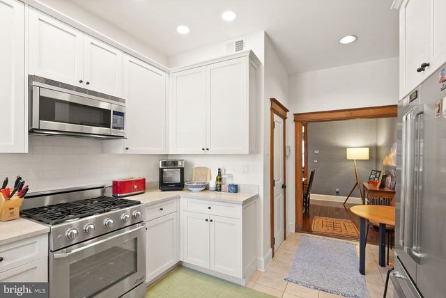 1747 SWANN ST NW, Washington, DC 20009