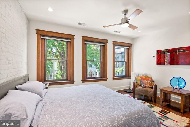 1747 SWANN ST NW, Washington, DC 20009