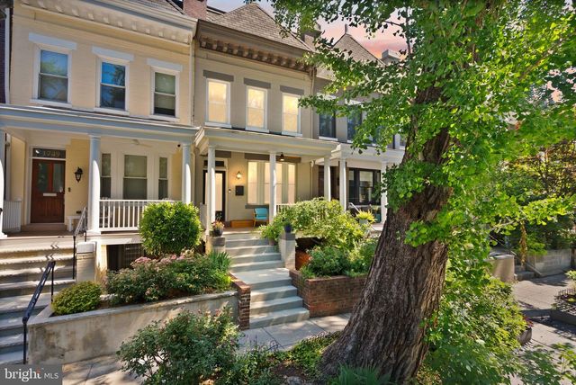 1747 SWANN ST NW, Washington, DC 20009
